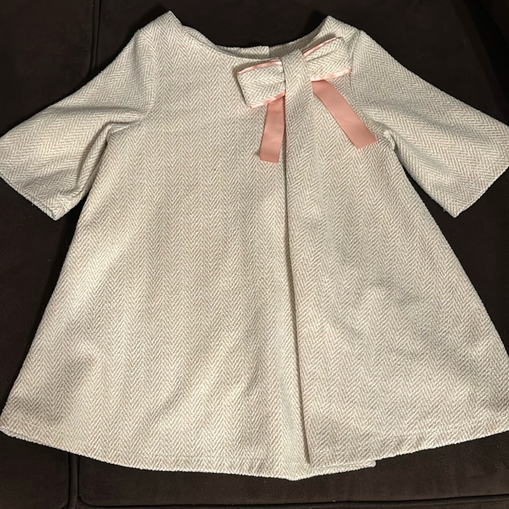Girls tahari swing style top